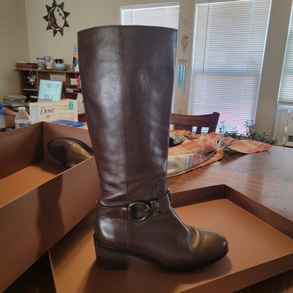 Coach Leather Boot - Picture 1 of 3